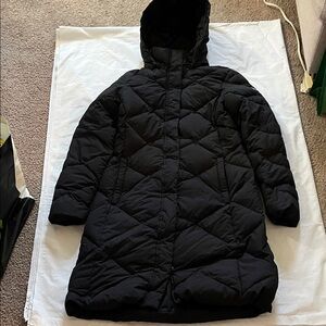 The North Face Women's Black Puffer Jacket